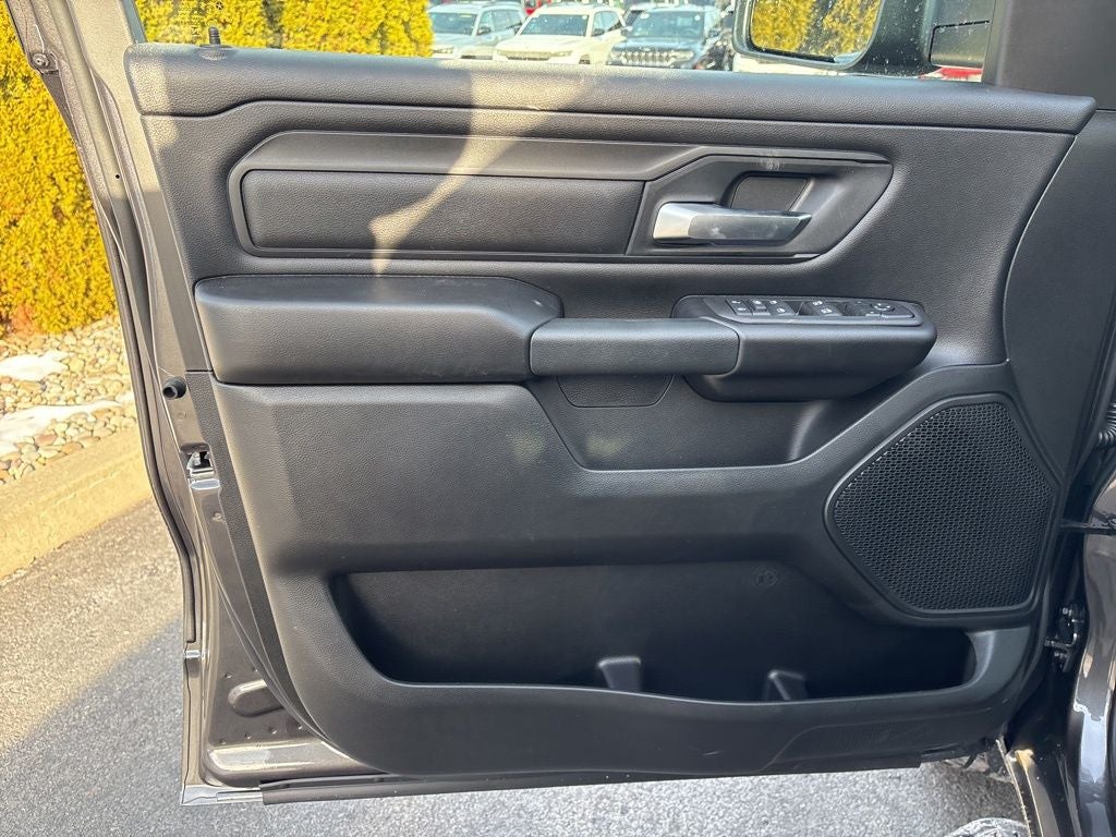 2026 RAM 1500 Express 4D Crew Cab