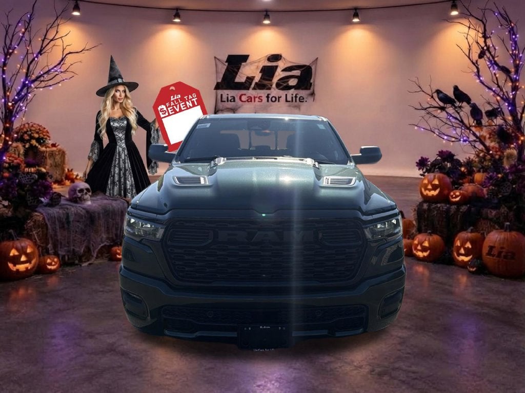 2027 RAM 1500 Express 4D Crew Cab