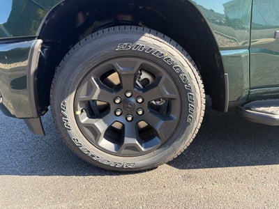2027 RAM 1500 Express 4D Crew Cab