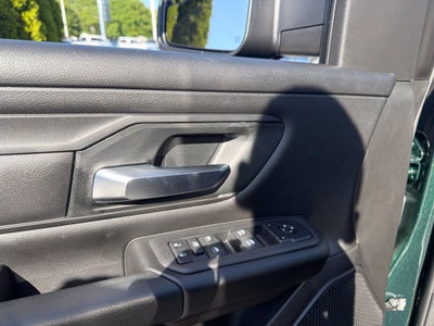 2027 RAM 1500 Express 4D Crew Cab