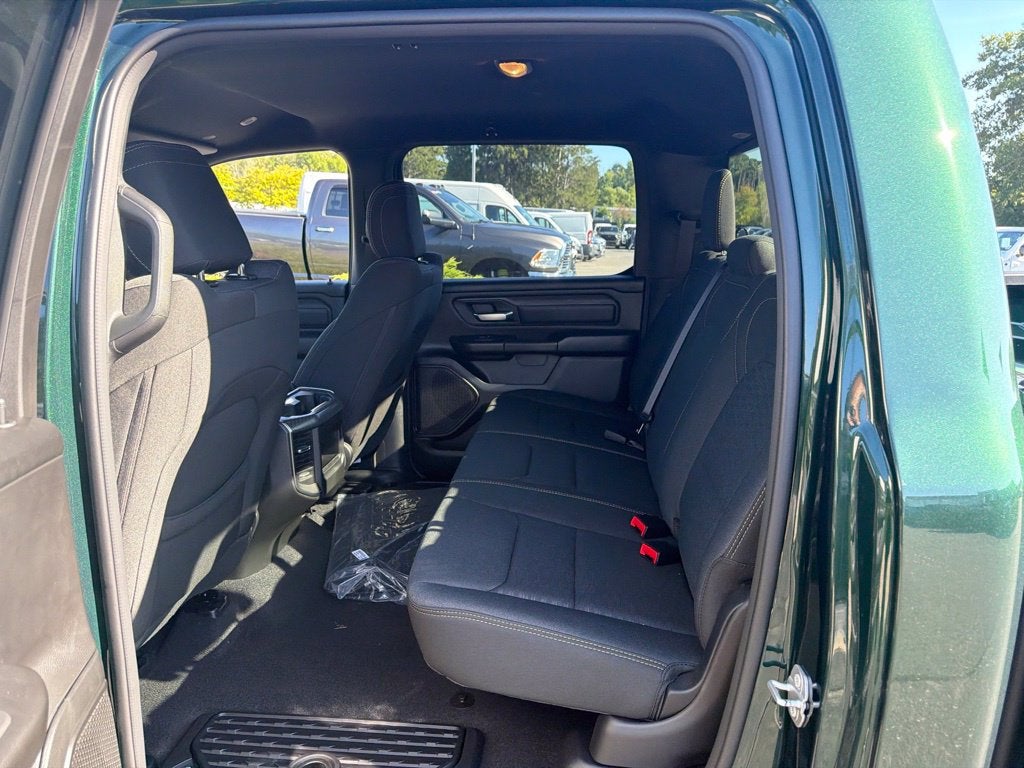 2027 RAM 1500 Express 4D Crew Cab