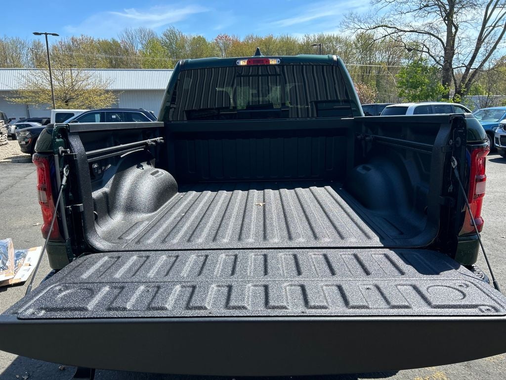 2026 RAM 1500 Warlock 4D Crew Cab