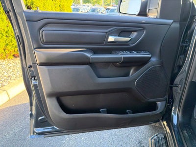 2027 RAM 1500 Express 4D Crew Cab