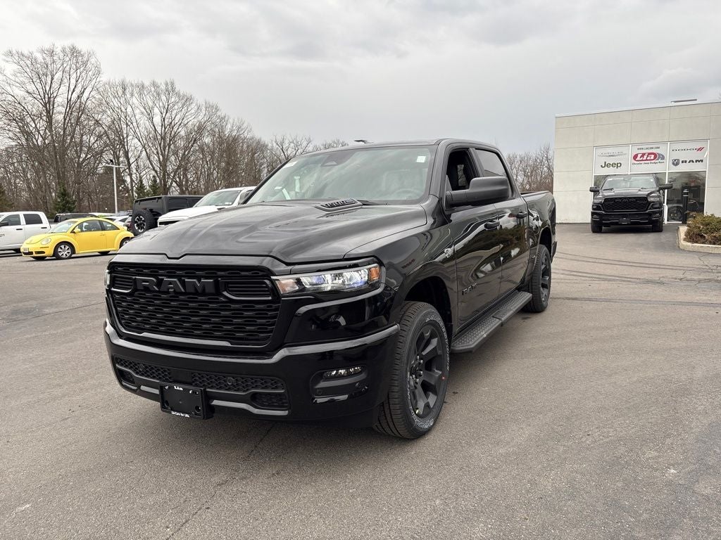 2026 RAM 1500 Express 4D Crew Cab