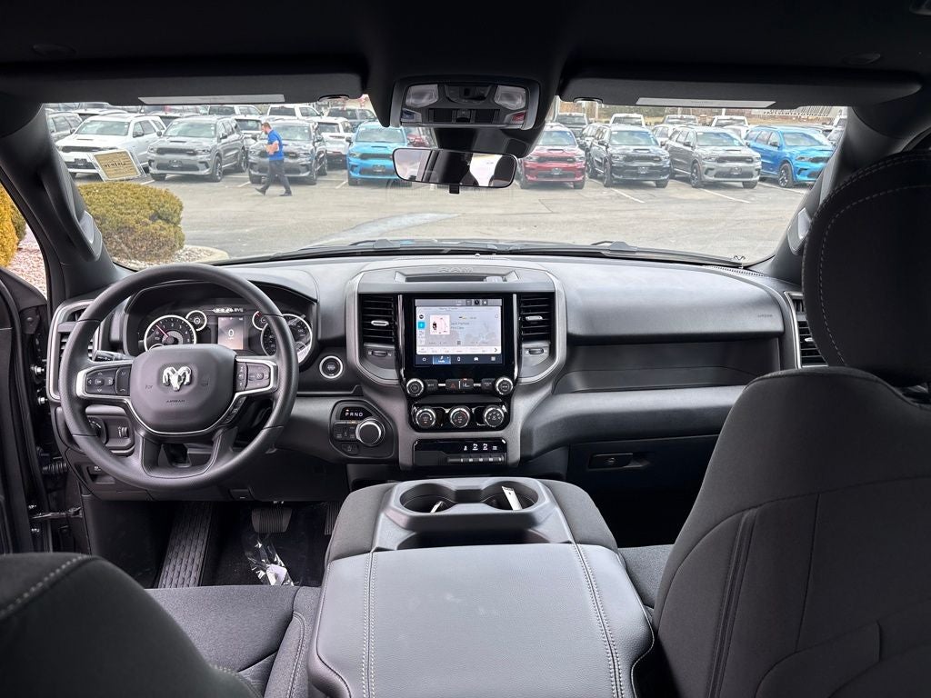 2026 RAM 1500 Express 4D Crew Cab