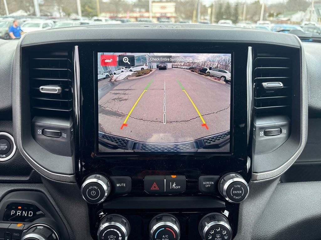 2026 RAM 1500 Express 4D Crew Cab