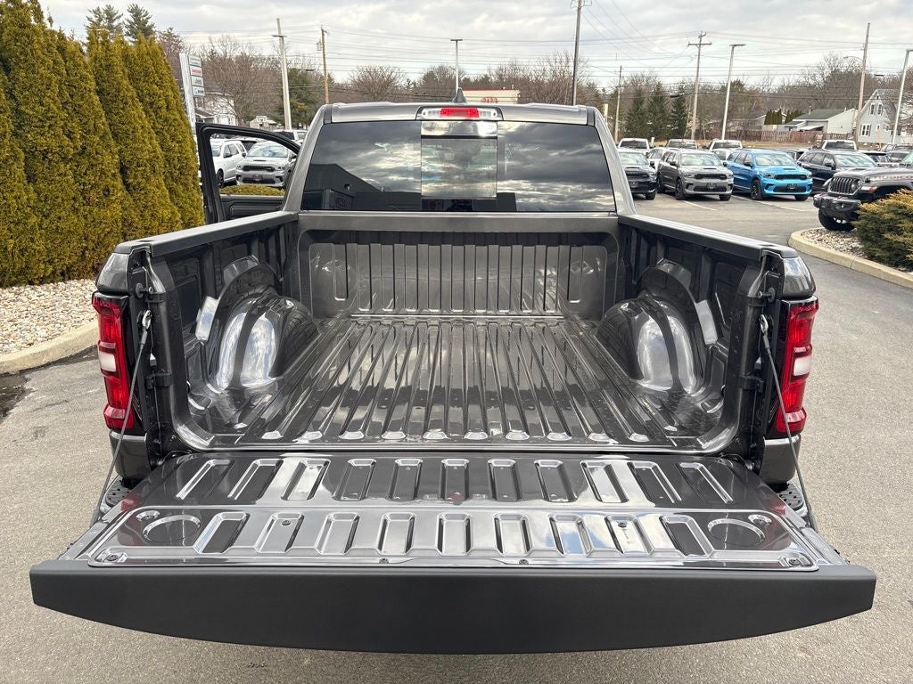 2026 RAM 1500 Express 4D Crew Cab