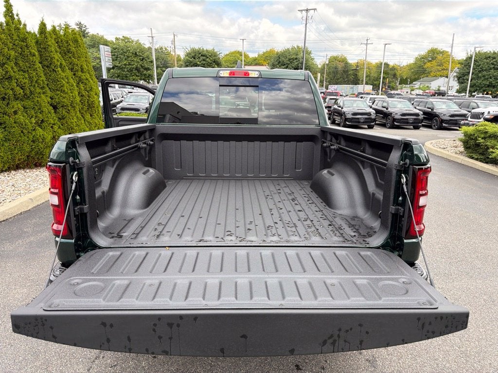 2027 RAM 1500 Warlock 4D Crew Cab