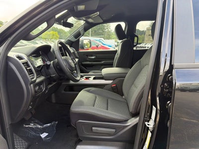 2026 RAM 1500 Express 4D Crew Cab