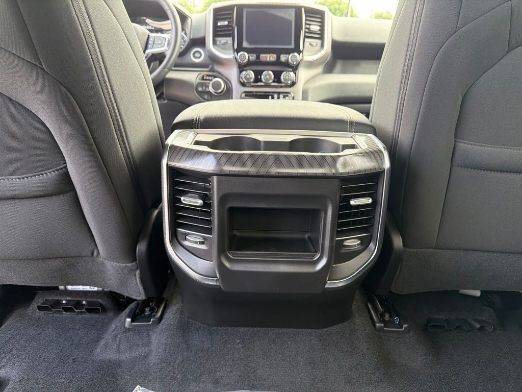 2026 RAM 1500 Express 4D Crew Cab