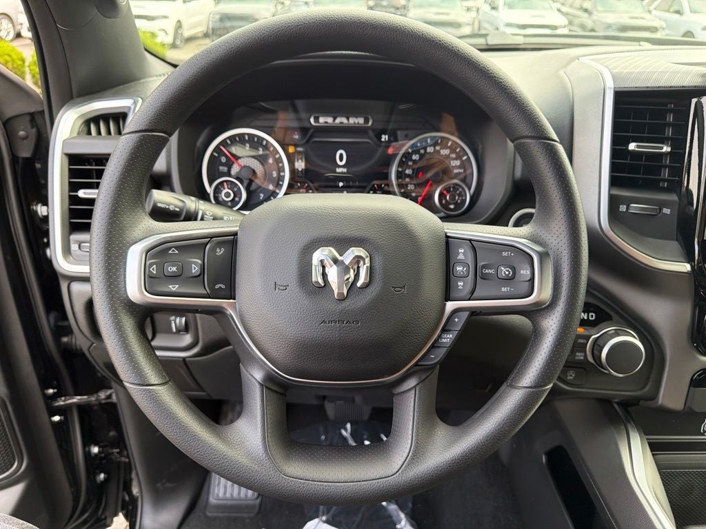 2026 RAM 1500 Express 4D Crew Cab