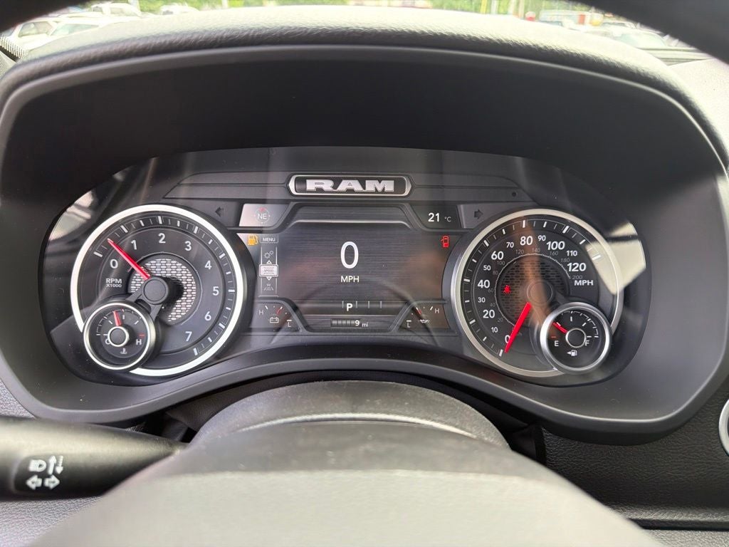 2026 RAM 1500 Express 4D Crew Cab