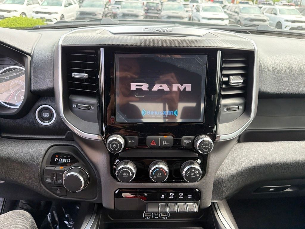 2026 RAM 1500 Express 4D Crew Cab