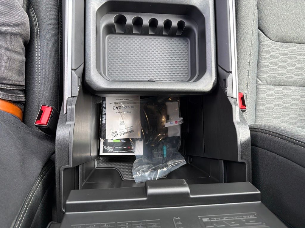2026 RAM 1500 Express 4D Crew Cab
