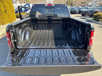 2026 RAM 1500 Express 4D Crew Cab