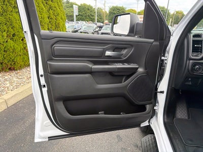 2027 RAM 1500 Express 4D Crew Cab