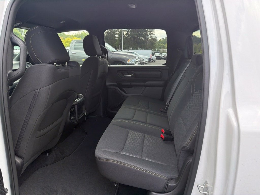 2027 RAM 1500 Express 4D Crew Cab