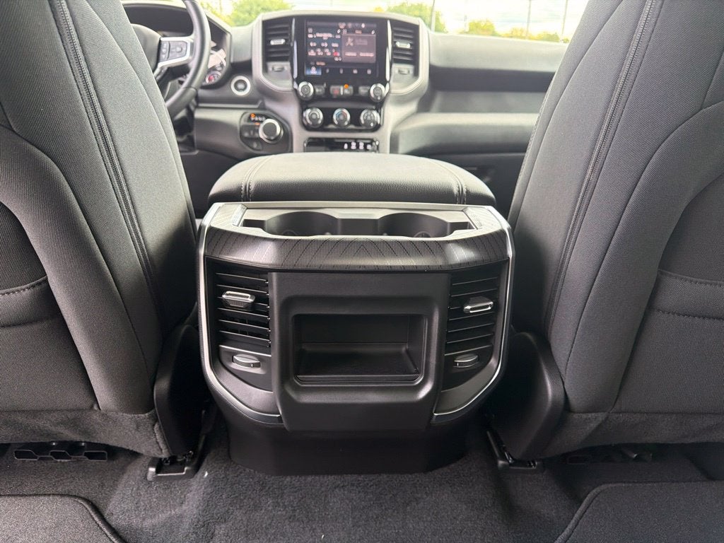 2027 RAM 1500 Express 4D Crew Cab