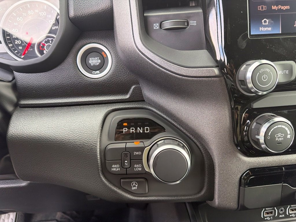 2027 RAM 1500 Express 4D Crew Cab