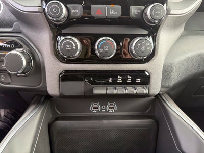 2027 RAM 1500 Express 4D Crew Cab