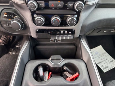2027 RAM 1500 Express 4D Crew Cab