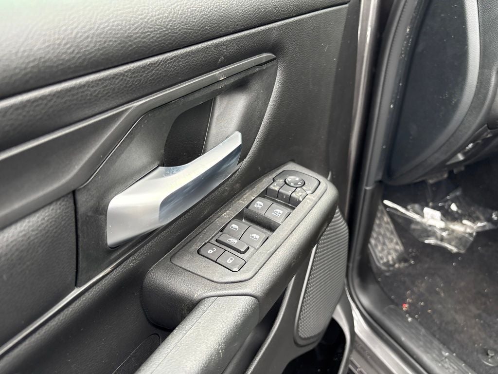 2026 RAM 1500 Express 4D Crew Cab