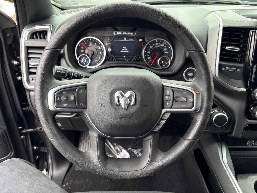 2026 RAM 1500 Express 4D Crew Cab