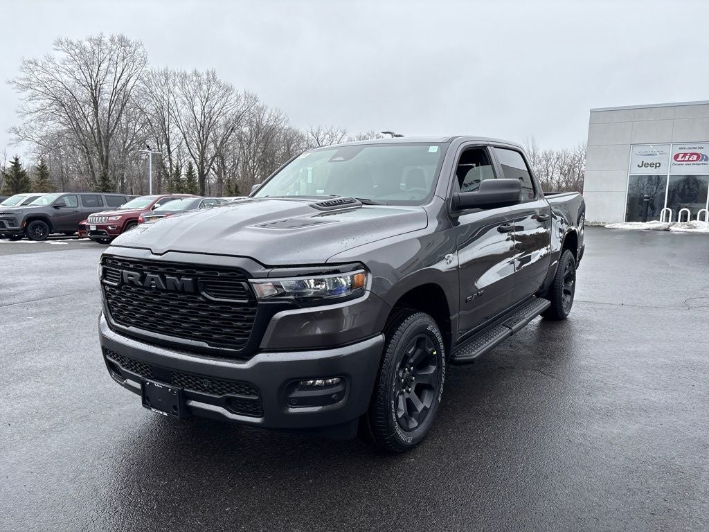 2026 RAM 1500 Express 4D Crew Cab