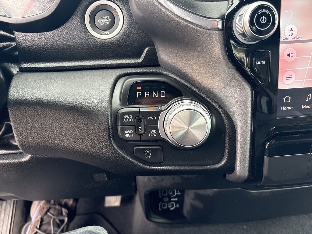2025 RAM 1500 Laramie 4D Crew Cab