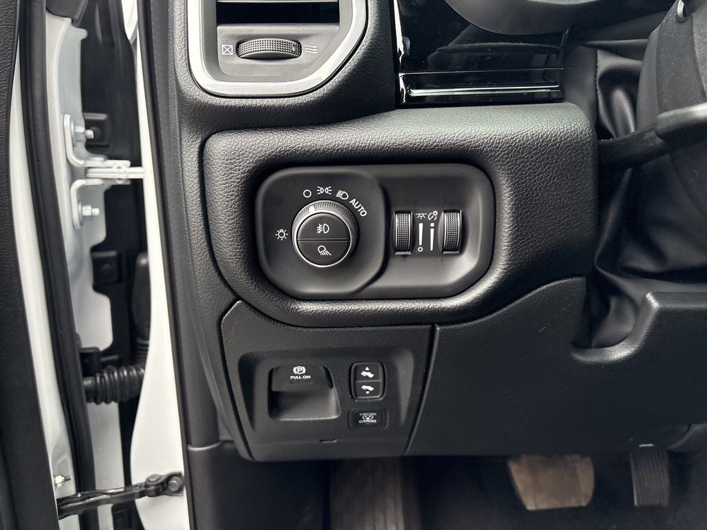 2026 RAM 1500 Laramie 4D Crew Cab