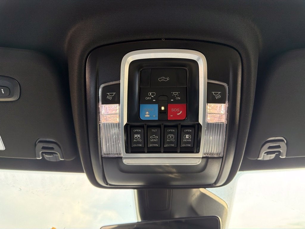 2027 RAM 1500 Laramie 4D Crew Cab
