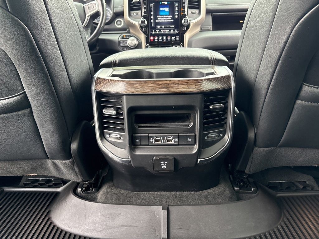 2020 RAM 1500 Laramie 4D Crew Cab