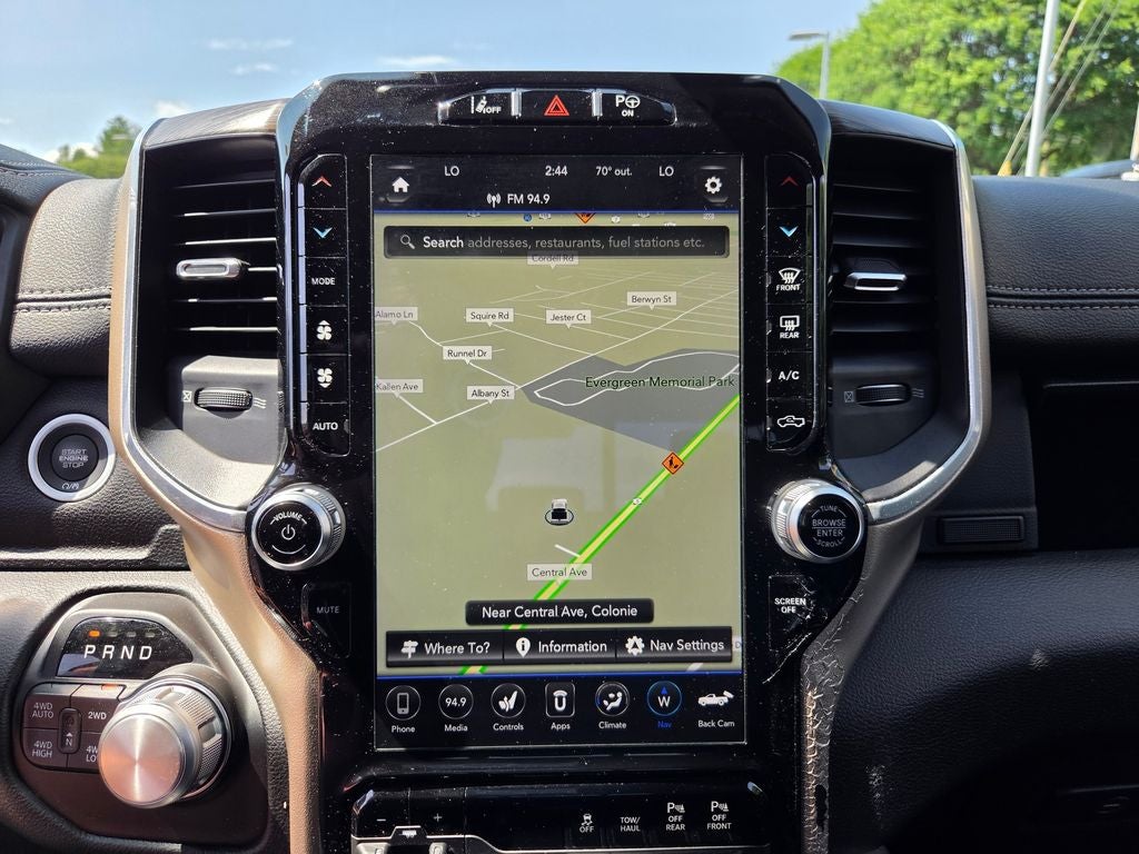 2019 RAM 1500 Laramie 4D Crew Cab