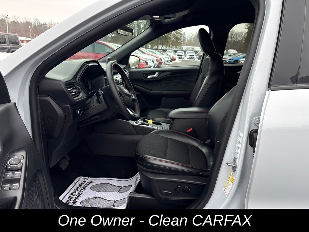 2025 Ford Escape ST-Line