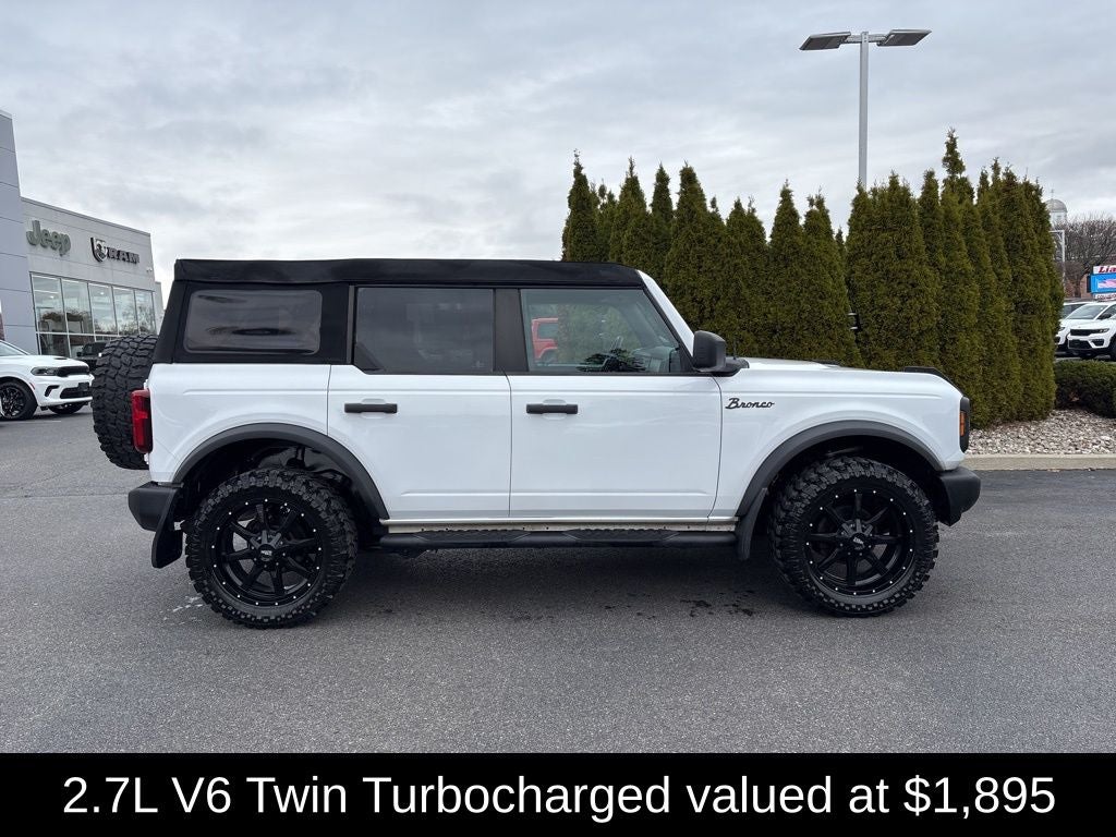 2023 Ford Bronco Base