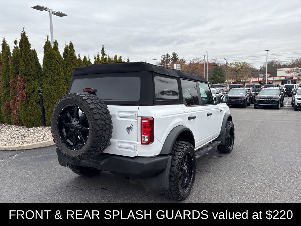 2023 Ford Bronco Base