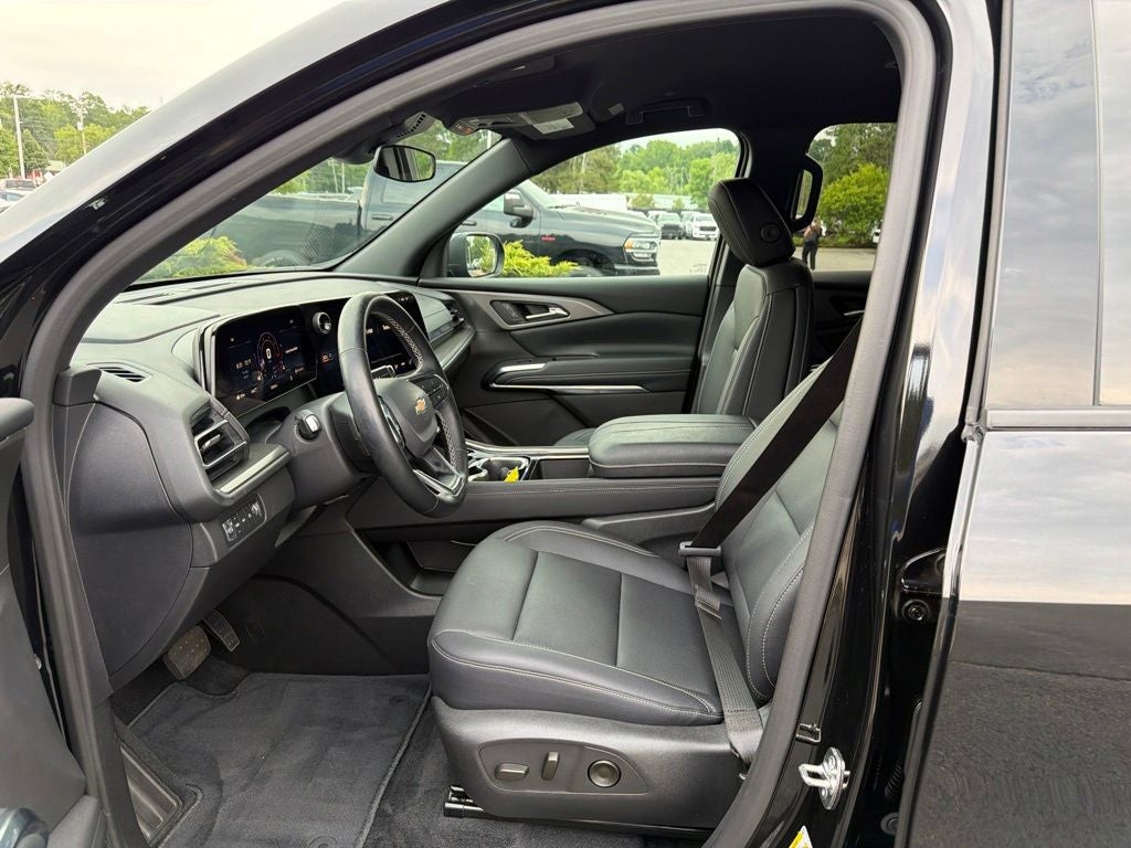 2026 Chevrolet Traverse LT 2LT