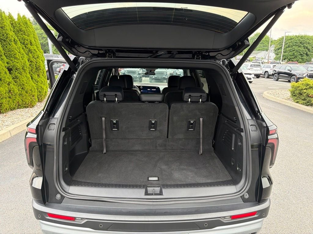 2026 Chevrolet Traverse LT 2LT
