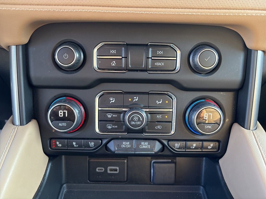 2024 Chevrolet Suburban Premier