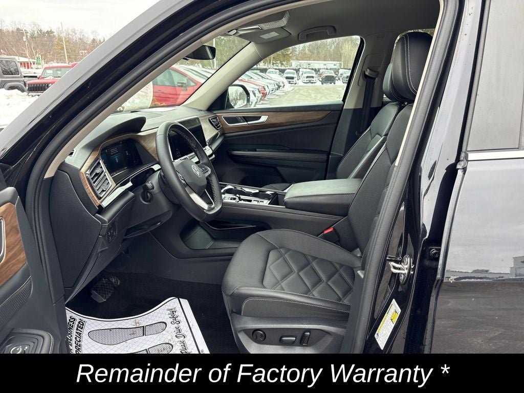 2025 Volkswagen Atlas 2.0T SE w/Technology