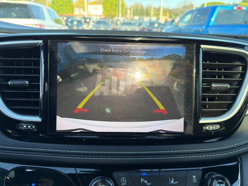 2025 Chrysler Pacifica Limited