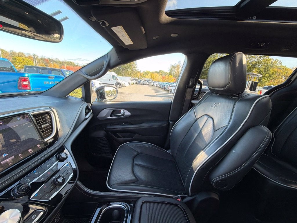 2025 Chrysler Pacifica Limited