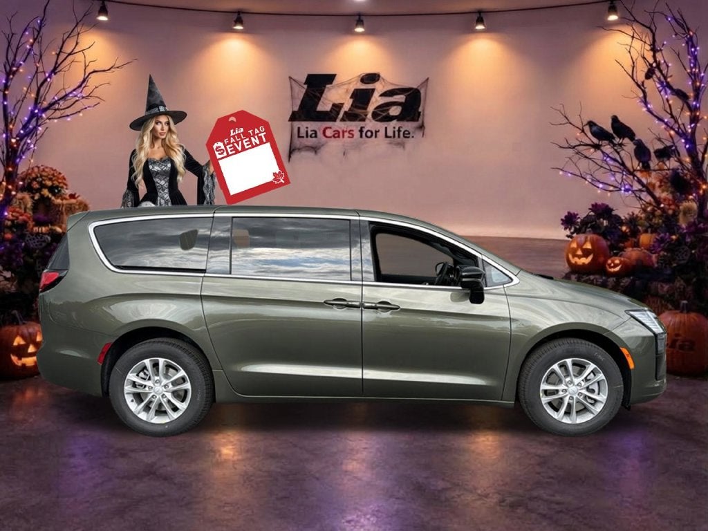 2027 Chrysler Pacifica Select