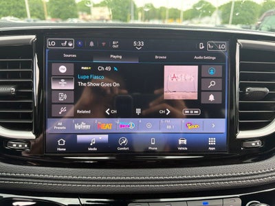2027 Chrysler Pacifica Select