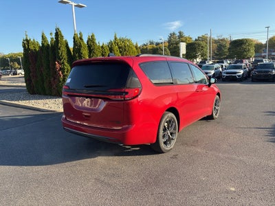 2026 Chrysler Pacifica Limited