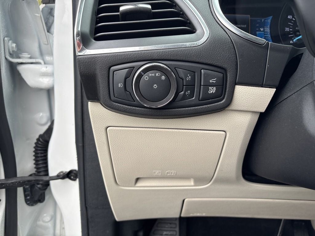 2021 Ford Edge Titanium
