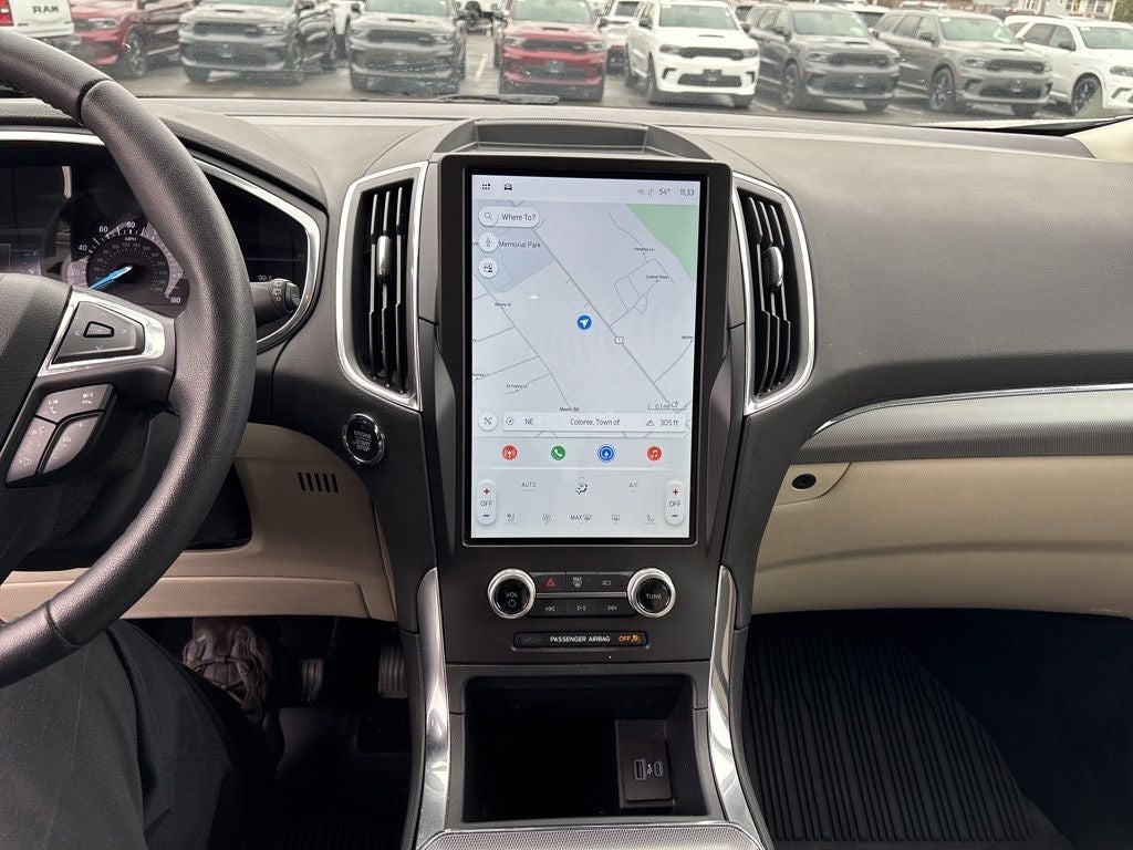 2021 Ford Edge Titanium