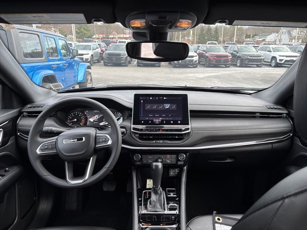 2023 Jeep Compass Altitude