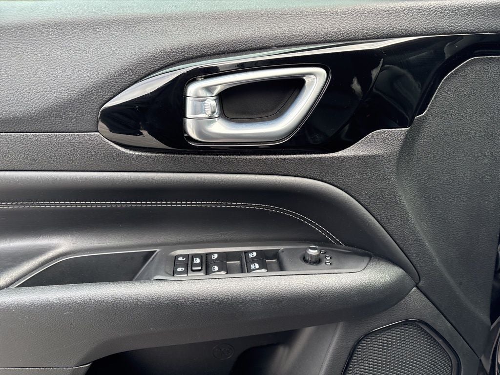 2023 Jeep Compass Altitude