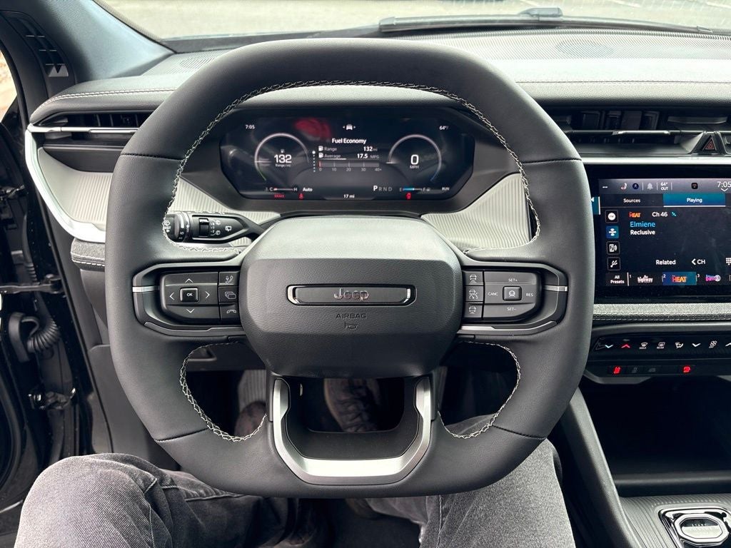 2026 Jeep Cherokee Laredo